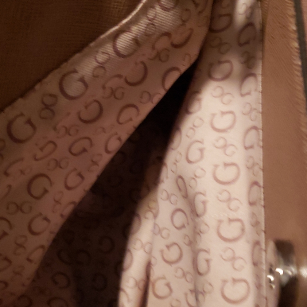 Handbag - Picture 5 of 8
